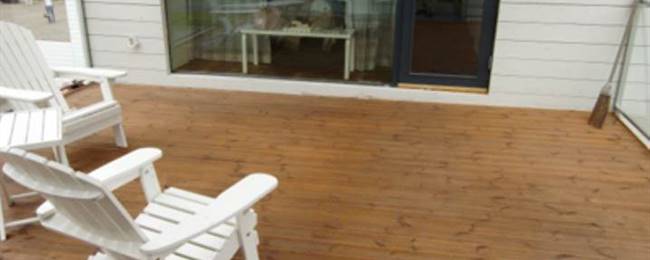 Dřevěná terasa Borovice thermowood.jpg
